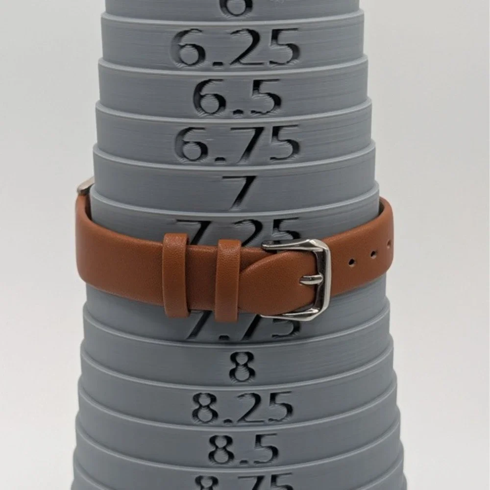 Wenger Swiss Army Field Watch White Dial Day Date Lume 100M‎ Leather Strap 33mm